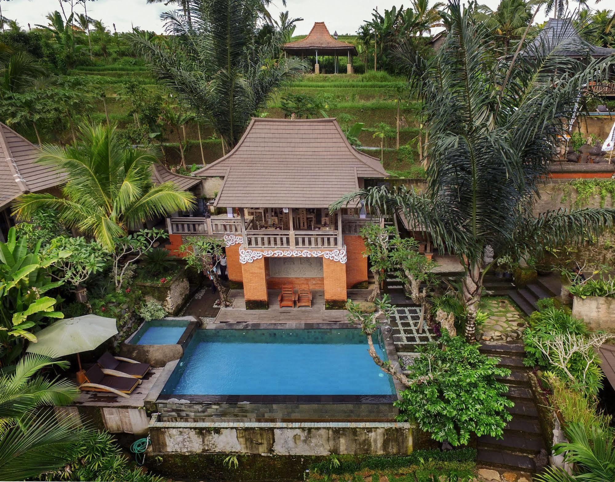 Pondok Sebatu Villa Тегалаланг Екстериор снимка